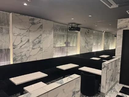 CLUB-BARYON2